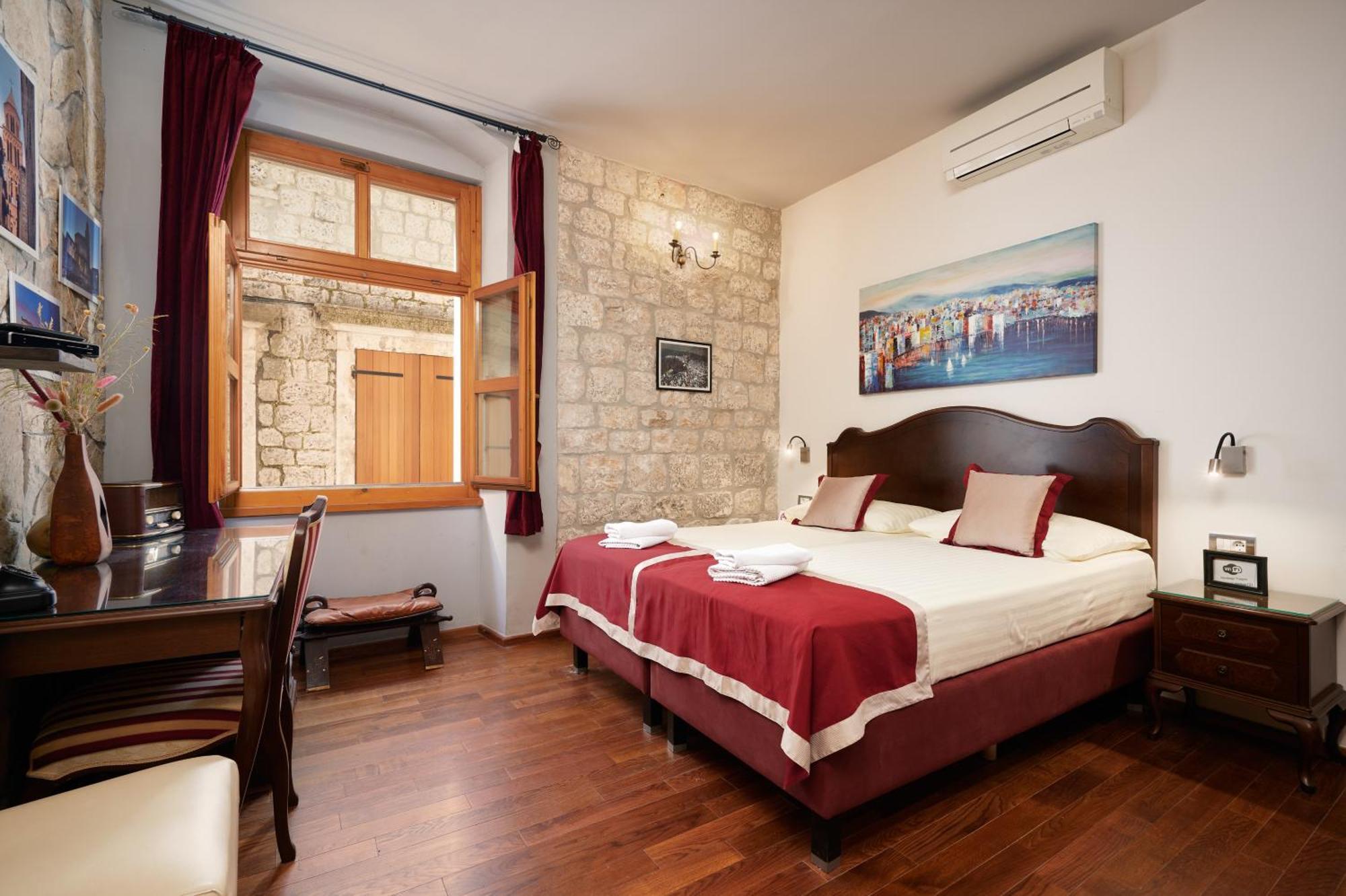Heritage Tragos 4* Trogir